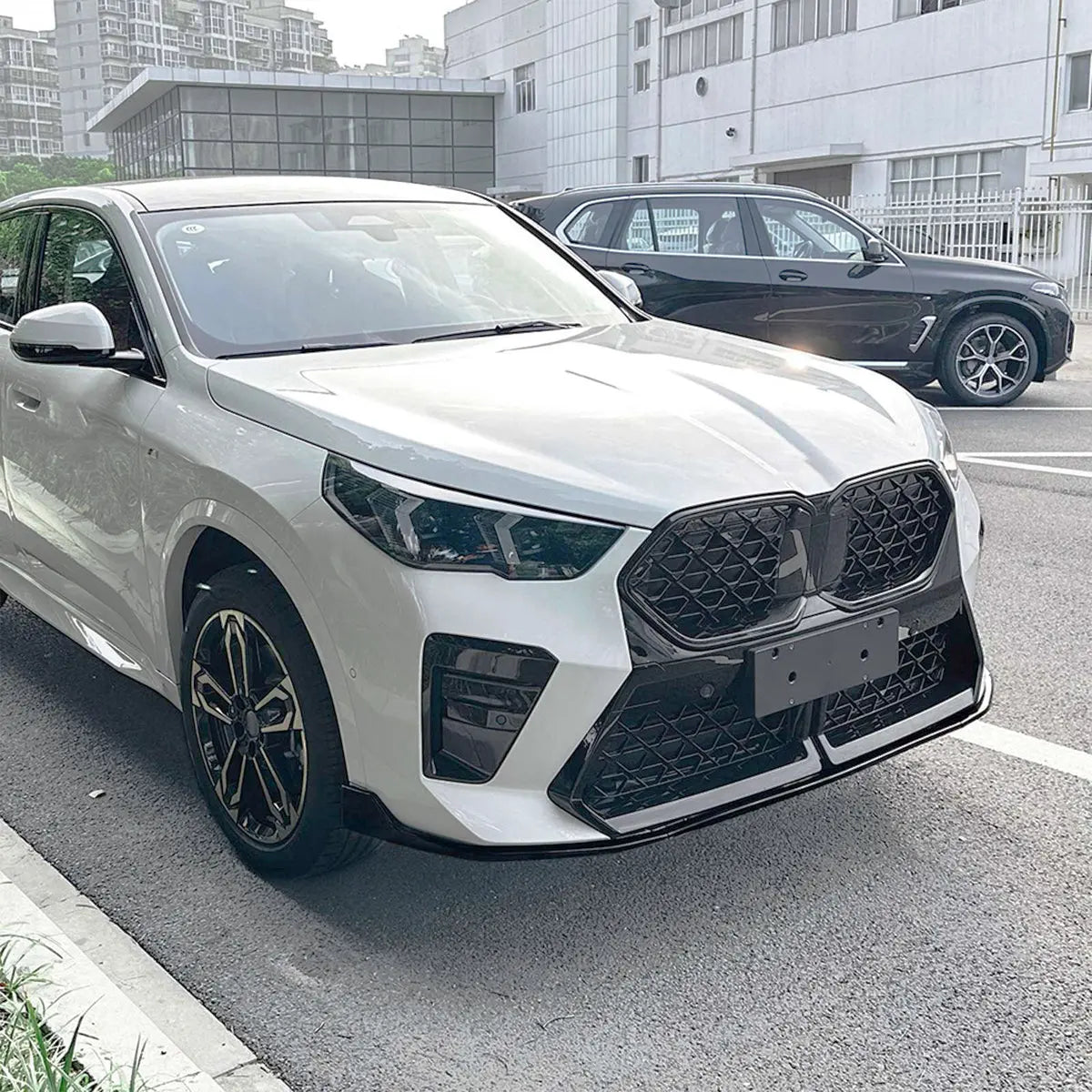 BM X2 U10 Gloss Black 3-Piece Plastic Front Spoiler (23-On) Max Motorsport